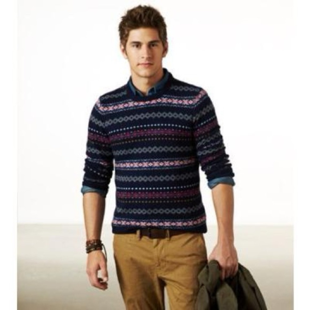 American Eagle Navy Fair Isle Crewneck Sweater Athletic Fit size medium
